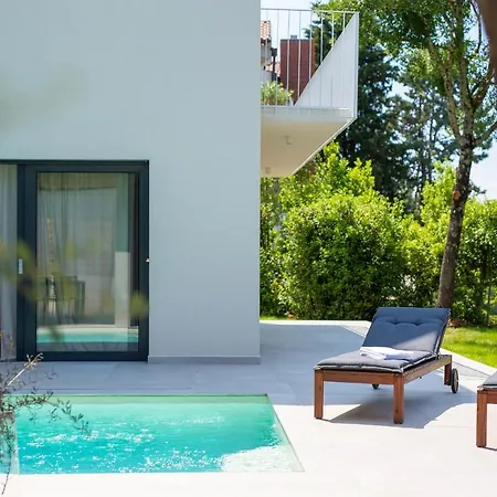 Mala Villa