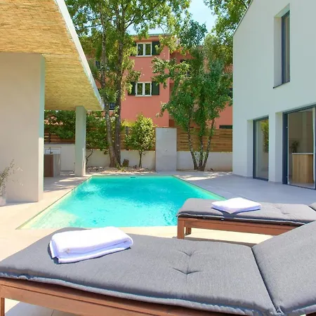 Mala Villa