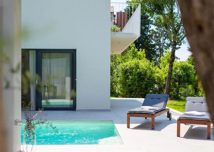 Mala Villa